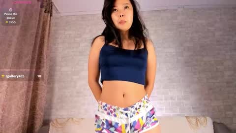 Snapshot of sarasun34 chatting on October 2025 08:01:01 AM Sara online show from October 2025 08:01:01 AM