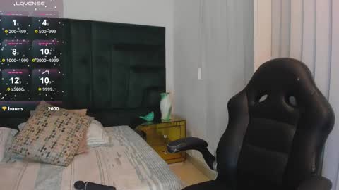      online show from October 2025 12:38:02 AM