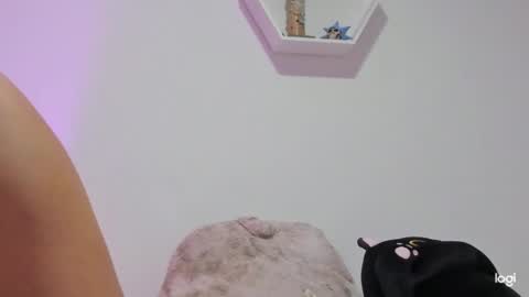 Saray  online show from February 2025 11:28:02 PM