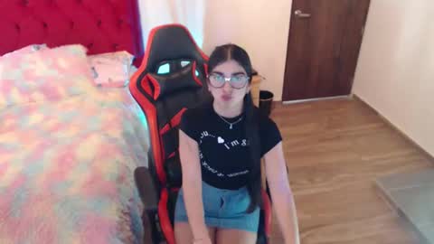 saray online show from April 2026 06:52:01 PM