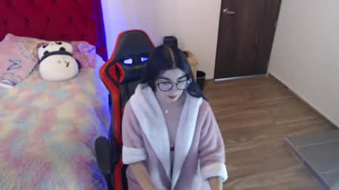 saray online show from April 2026 07:58:02 PM