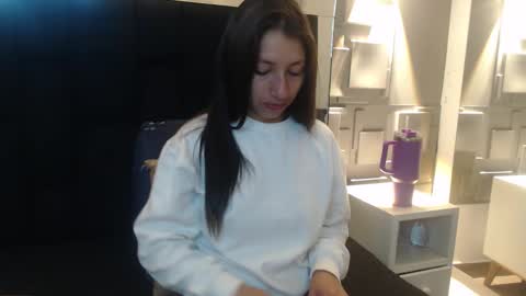 Snapshot of saray_pink chatting on January 2026 11:48:01 AM Saray Pink online show from January 2026 11:48:01 AM