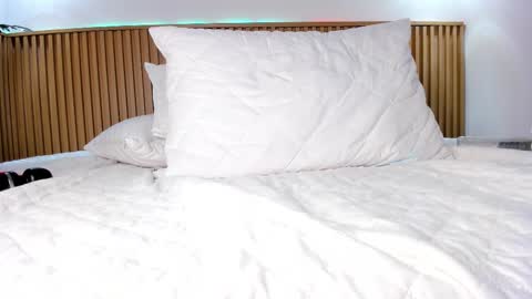 Snapshot of sarita__gomez chatting on February 2026 05:33:02 AM Sarita online show from February 2026 05:33:02 AM