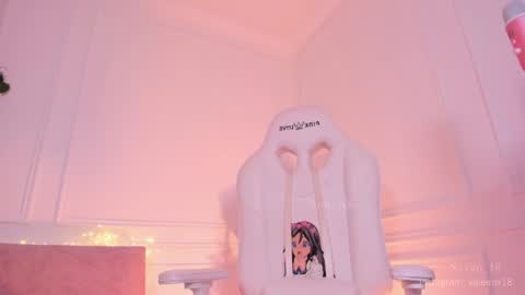 Snapshot of sarita_nice chatting on December 2024 09:11:01 PM Sara online show from December 2024 09:11:01 PM