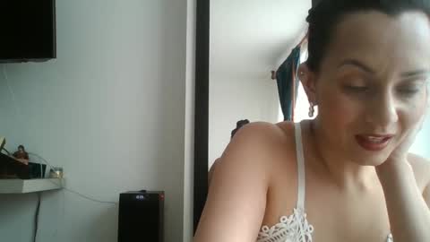 sarita_start online show from September 2025 05:25:01 PM
