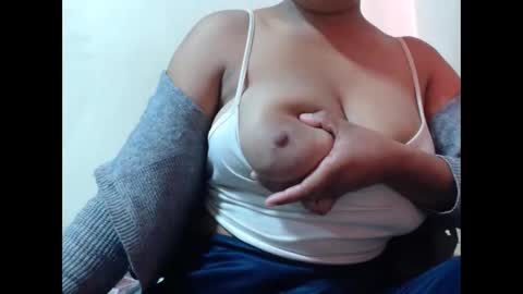 saronette online show from October 2025 05:29:01 AM