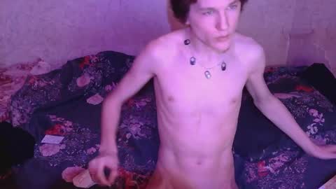 Snapshot of sasha_bb21 chatting on May 2026 05:43:01 PM sasha_bb21 online show from May 2026 05:43:01 PM