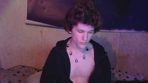 Snapshot of sasha_bb21 chatting on May 2026 08:25:02 PM sasha_bb21 online show from May 2026 08:25:02 PM