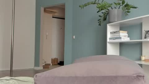 Sasha online show from March 2025 07:43:02 AM