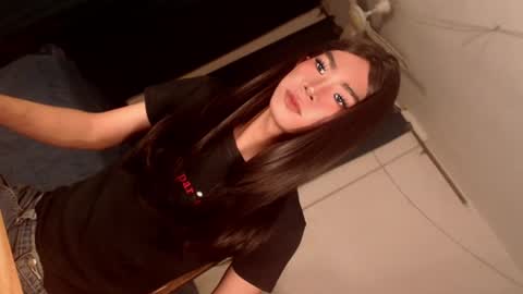 Snapshot of sasha_blade chatting on June 2026 10:15:01 AM Sasha online show from June 2026 10:15:01 AM