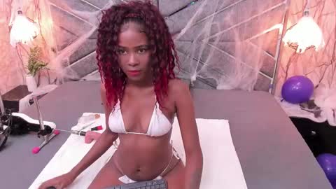 Sasha  online show from November 2025 07:59:02 PM