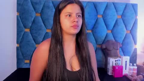 Snapshot of sasha_roldann chatting on June 2026 07:40:01 PM Sasha online show from June 2026 07:40:01 PM