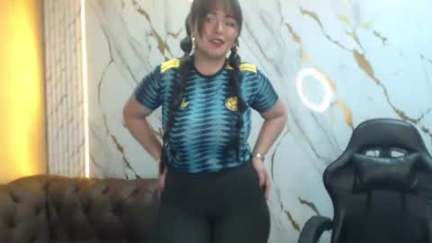 Snapshot of sasha_tf chatting on June 2026 08:29:02 PM Sasha online show from June 2026 08:29:02 PM