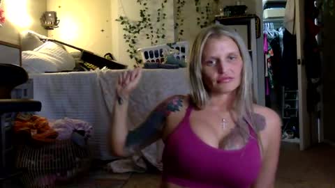 Snapshot of sashabby3 chatting on July 2026 01:10:02 AM sashabby3 online show from July 2026 01:10:02 AM