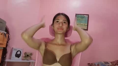 Snapshot of sashafuckss chatting on May 2026 05:29:01 PM Call Me Sasha online show from May 2026 05:29:01 PM