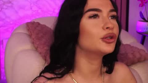 Snapshot of sashalorrenz chatting on June 2026 02:44:02 PM Sasha online show from June 2026 02:44:02 PM
