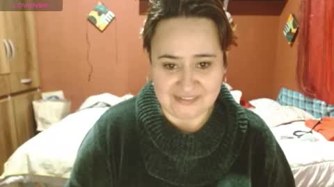 S A S H A R O S E online show from October 2025 12:30:01 PM