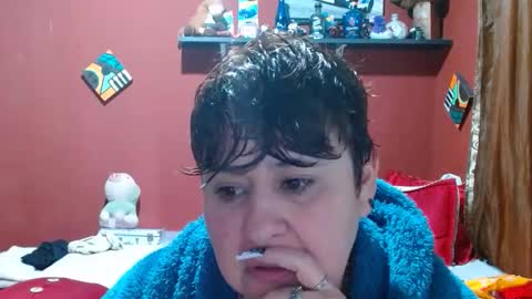 S A S H A R O S E online show from April 2026 11:57:01 AM