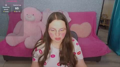 Snapshot of sashavibe chatting on May 2026 07:41:01 PM Sasha online show from May 2026 07:41:01 PM