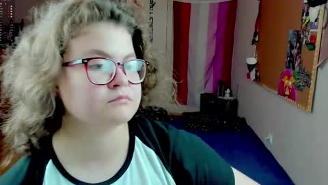 .Alexandra online show from September 2025 09:14:01 PM