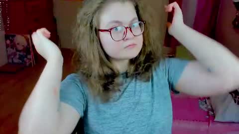 Snapshot of sashy_way chatting on June 2026 09:14:02 PM .Alexandra online show from June 2026 09:14:02 PM