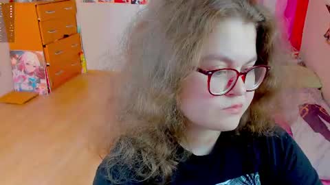 Snapshot of sashy_way chatting on June 2026 10:10:02 AM .Alexandra online show from June 2026 10:10:02 AM