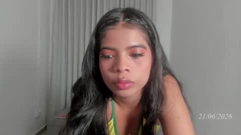 Snapshot of saski_martell chatting on June 2026 04:09:01 AM saski martell online show from June 2026 04:09:01 AM