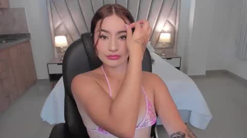 saskia litt online show from December 2025 04:29:02 AM