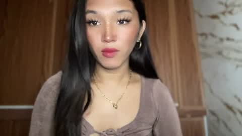 Sassygirl online show from June 2026 01:47:02 AM