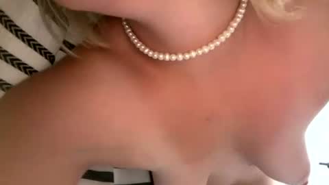 Snapshot of sassysquirtsmmm chatting on July 2026 04:59:02 AM sassysquirtsmmm online show from July 2026 04:59:02 AM