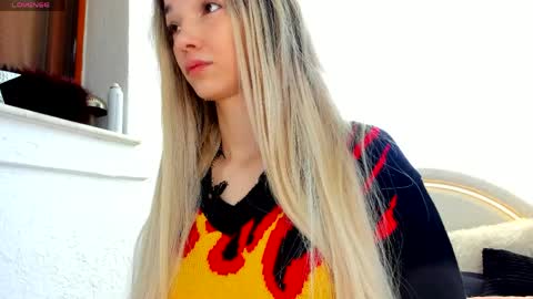 sassyt33n online show from April 2026 07:52:01 AM