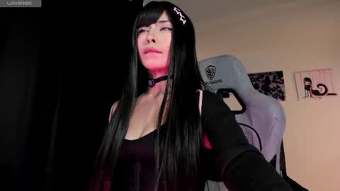 Snapshot of satanbabee_ chatting on June 2026 10:33:01 PM im expecting 300 thumbs up on my altar online show from June 2026 10:33:01 PM