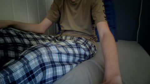 youngdih8 online show from June 2026 12:43:02 AM