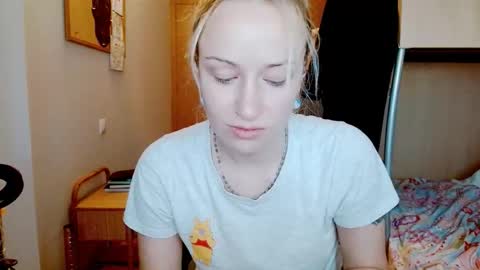 Satinqueen90 online show from December 2025 08:41:02 AM