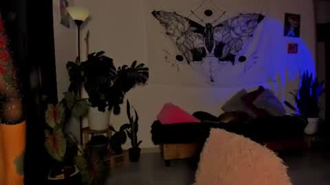 Snapshot of satomimori chatting on July 2026 01:12:01 AM im Jessi Independet Model online show from July 2026 01:12:01 AM