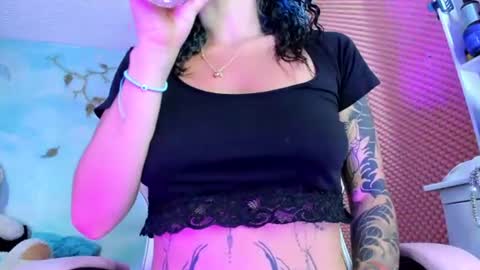 Snapshot of saturno_stone chatting on June 2026 04:22:01 AM Saturnooo online show from June 2026 04:22:01 AM