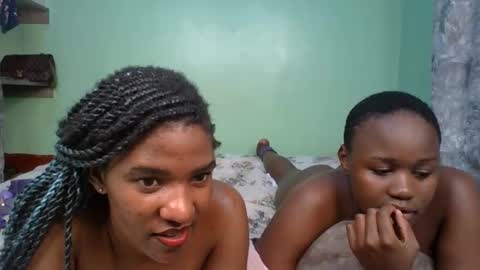 Snapshot of sauce_pety chatting on June 2026 12:32:02 AM pety online show from June 2026 12:32:02 AM