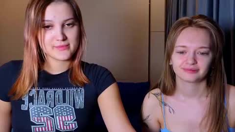 Snapshot of sav_anna chatting on February 2025 02:02:01 PM LUNA and ANNA online show from February 2025 02:02:01 PM