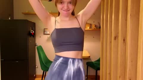 Snapshot of sav_anna chatting on February 2025 05:54:01 PM LUNA and ANNA online show from February 2025 05:54:01 PM