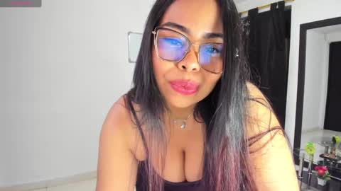 Snapshot of sava_lee chatting on February 2025 02:19:01 AM Sava lee online show from February 2025 02:19:01 AM