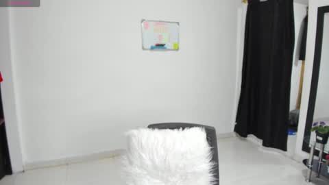 Snapshot of sava_lee chatting on February 2025 02:14:01 AM Sava lee online show from February 2025 02:14:01 AM