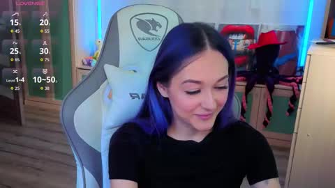 Ariel online show from October 2025 05:04:02 AM