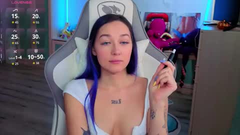 Ariel online show from December 2025 04:39:02 AM