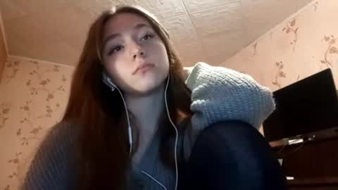 Snapshot of savannasotos chatting on September 2025 06:52:02 PM Sophie online show from September 2025 06:52:02 PM