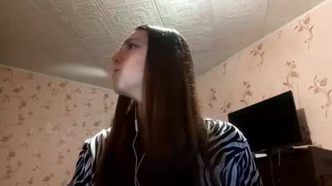 Snapshot of savannasotos chatting on September 2025 01:13:01 PM Sophie online show from September 2025 01:13:01 PM