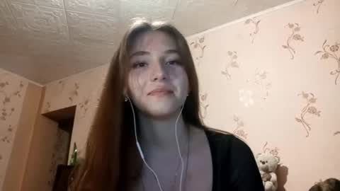Snapshot of savannasotos chatting on September 2025 01:14:02 PM Sophie online show from September 2025 01:14:02 PM