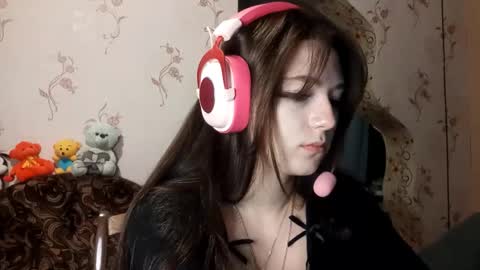 Snapshot of savannasotos chatting on October 2025 03:35:02 PM Sophie online show from October 2025 03:35:02 PM