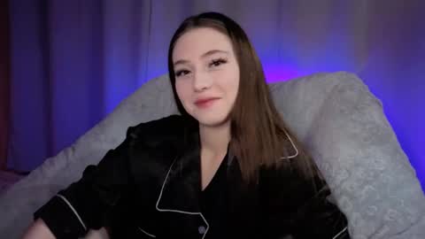 Snapshot of savannasotos chatting on April 2026 06:24:02 PM Sophie online show from April 2026 06:24:02 PM