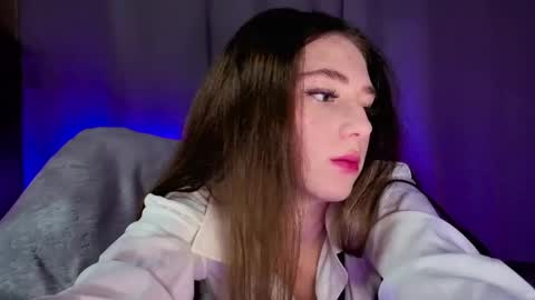 Snapshot of savannasotos chatting on May 2026 03:39:02 PM Sophie online show from May 2026 03:39:02 PM