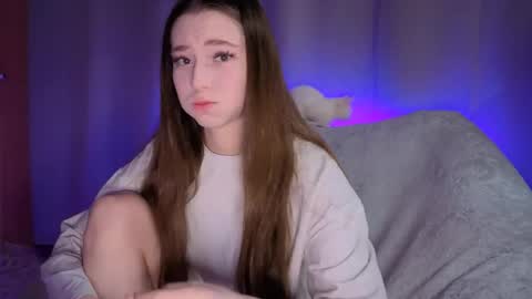 Snapshot of savannasotos chatting on May 2026 09:32:02 PM Sophie online show from May 2026 09:32:02 PM
